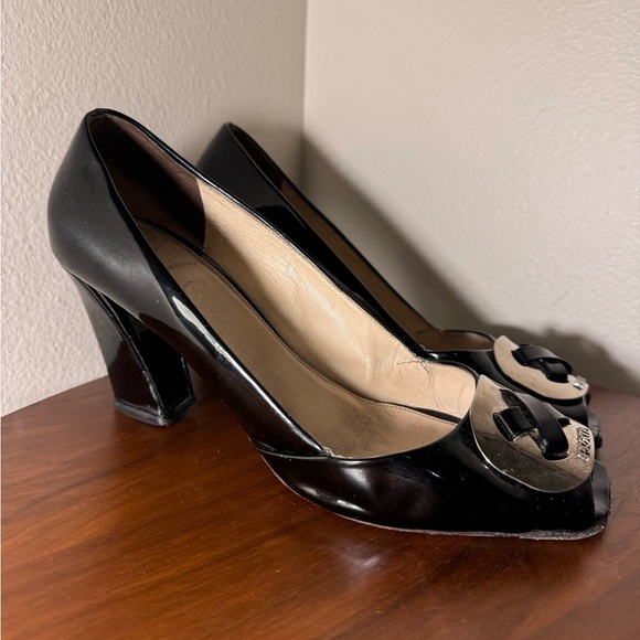 Prada Black Patent Leather Peep Toe Block Heel Pumps Size 40.5 - Picture 4 of 15
